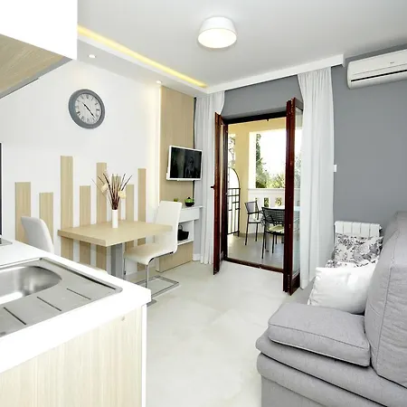 Villa Fani - Apartments In Trogir Extérieur photo