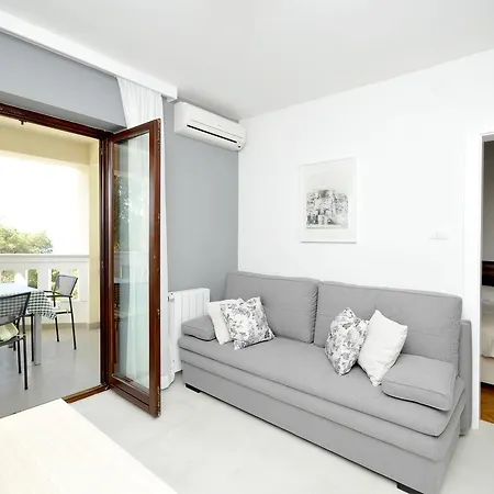 Villa Fani - Apartments In Trogir Extérieur photo