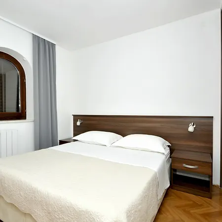 Villa Fani - Apartments In Trogir Extérieur photo