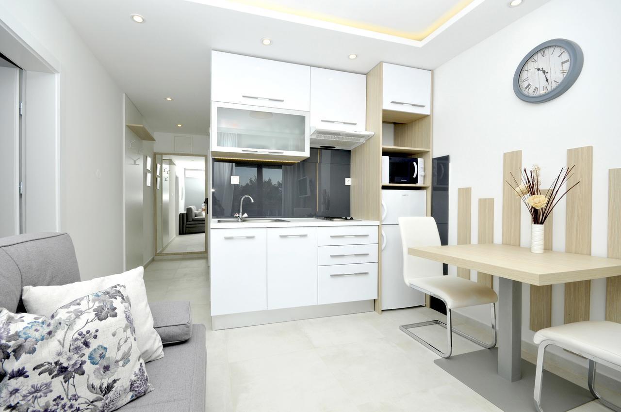 Fani - In Appartement *