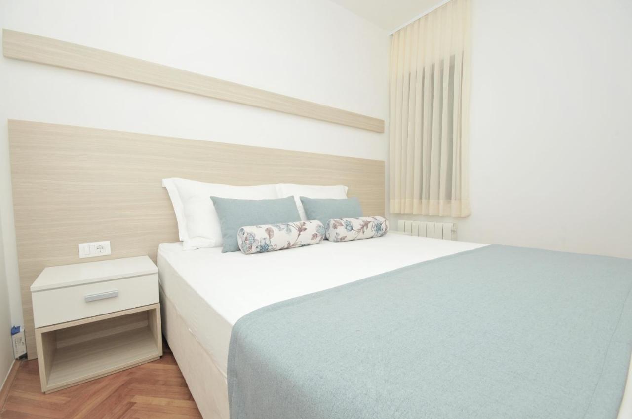Fani - In Appartement *